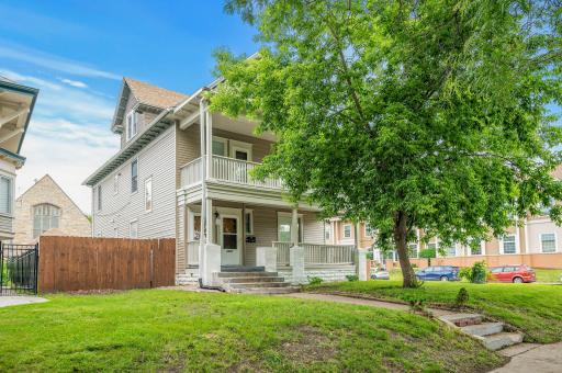 1839 Irving Avenue N, Minneapolis, MN 55411