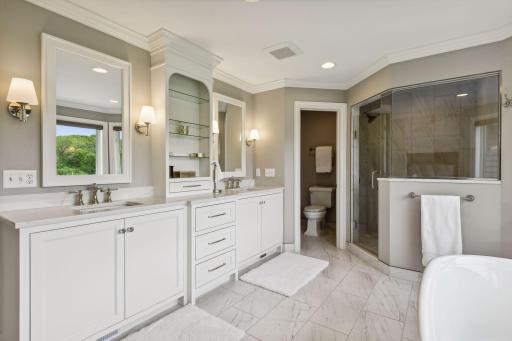 23 Circle W, Minneapolis, MN 55436
