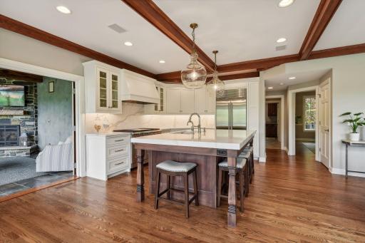 23 Circle W, Minneapolis, MN 55436
