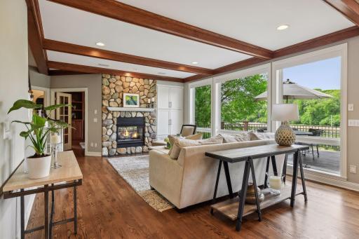 23 Circle W, Minneapolis, MN 55436