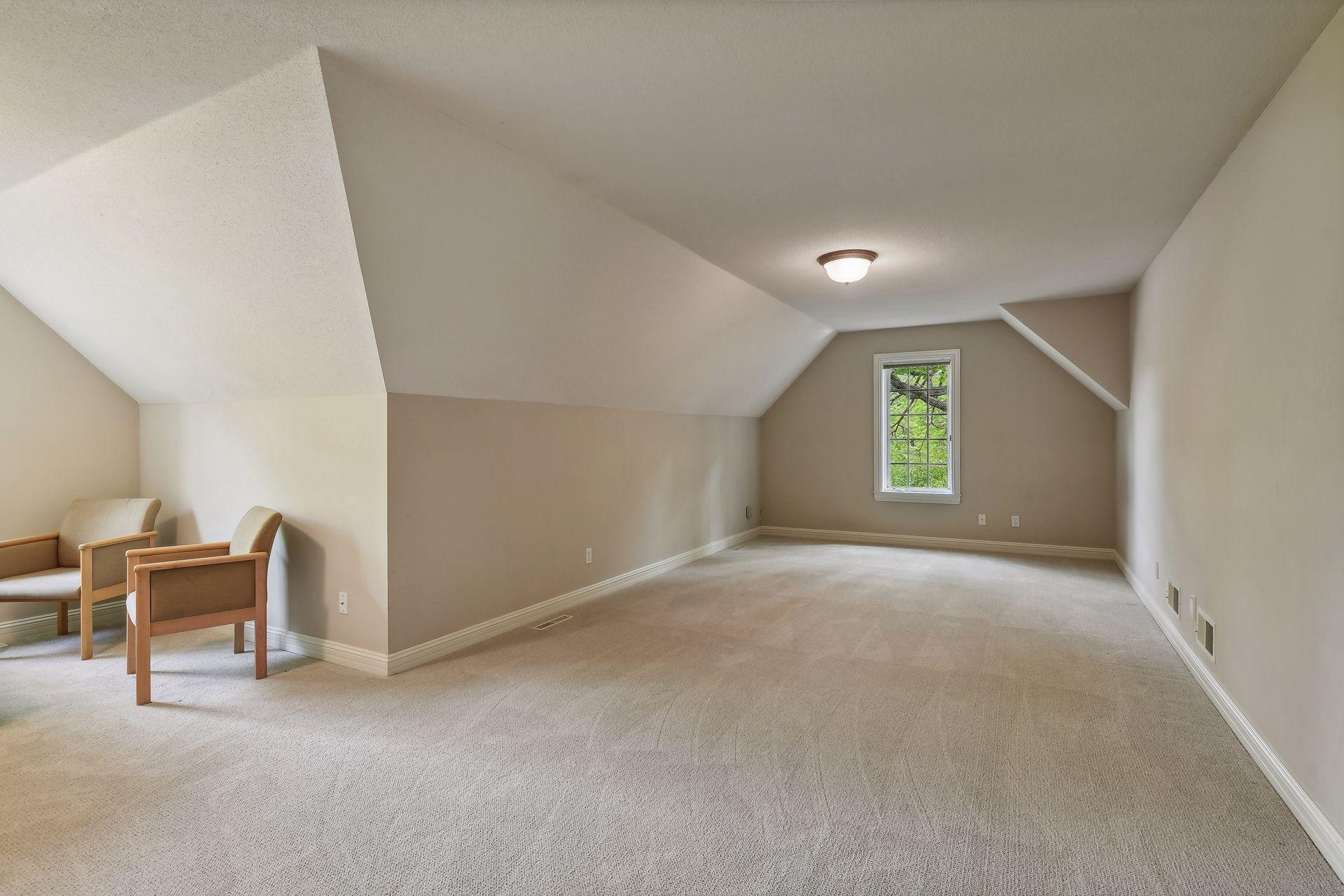 5th bedroom upstairs or bonus room