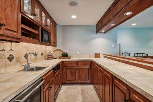 23 Circle W, Minneapolis, MN 55436