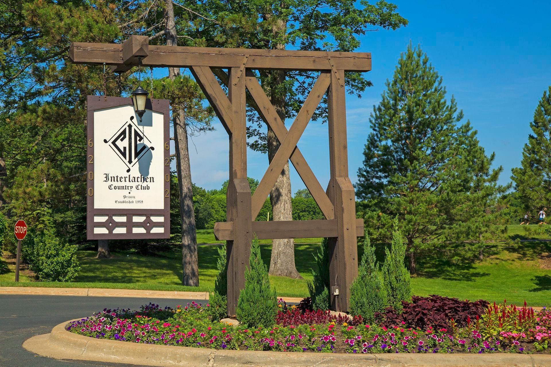 Walk to Interlachen CC