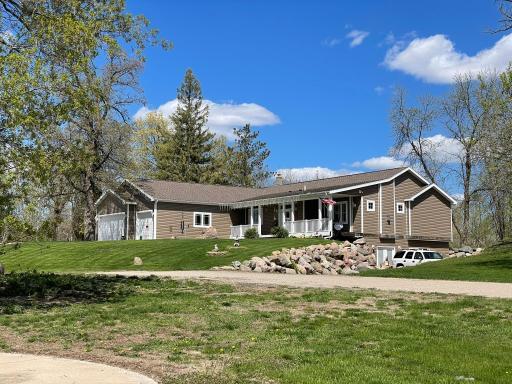 25395 County Highway 6, Detroit Lakes, MN 56501