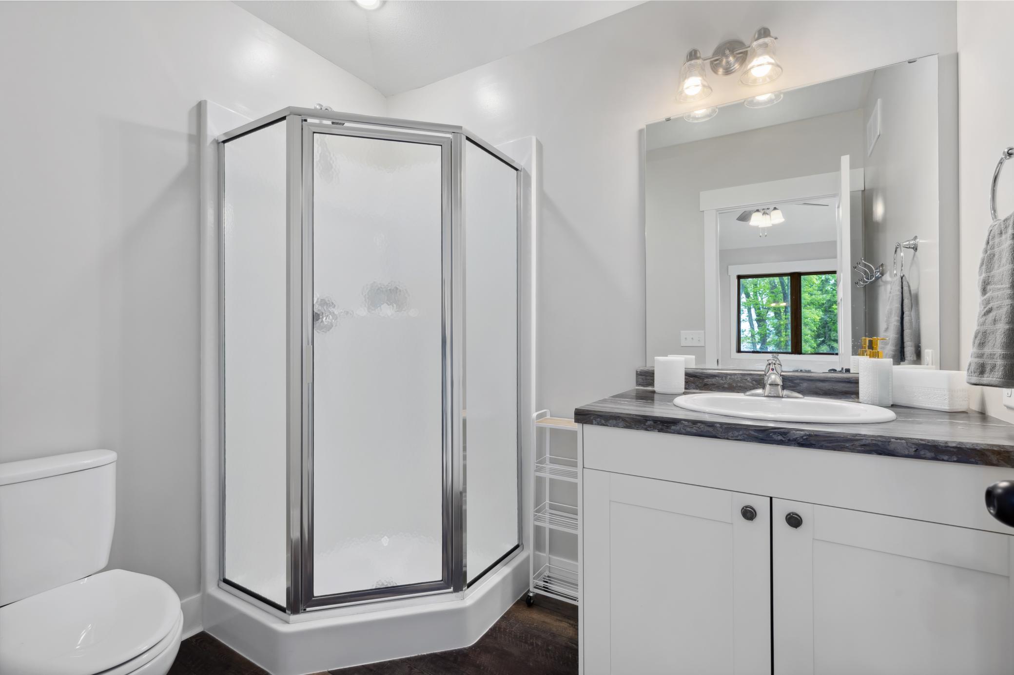 carriage house 2nd bedroom