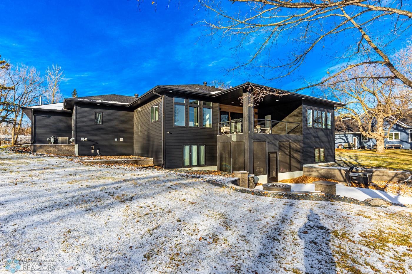 Exterior-29.jpg