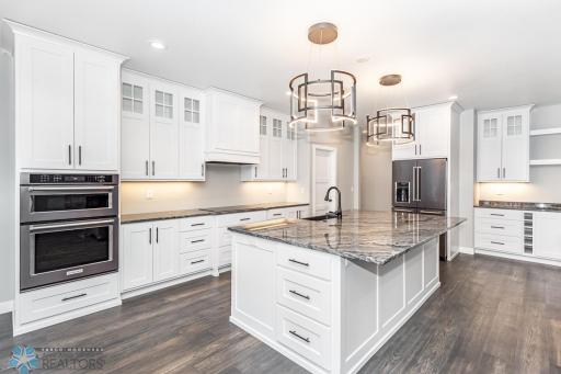 16213 County Highway 6, 4, Lake Park, MN 56554