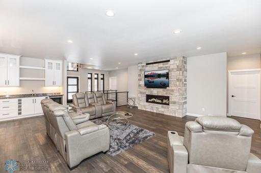 16213 County Highway 6, 4, Lake Park, MN 56554