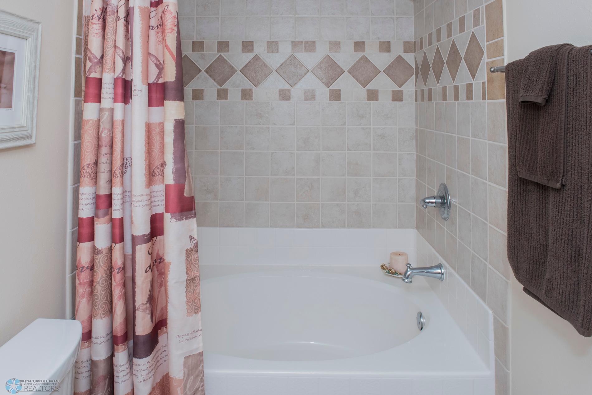 Garden tub