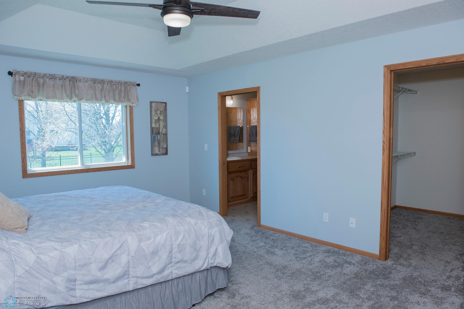 Primary en suite
