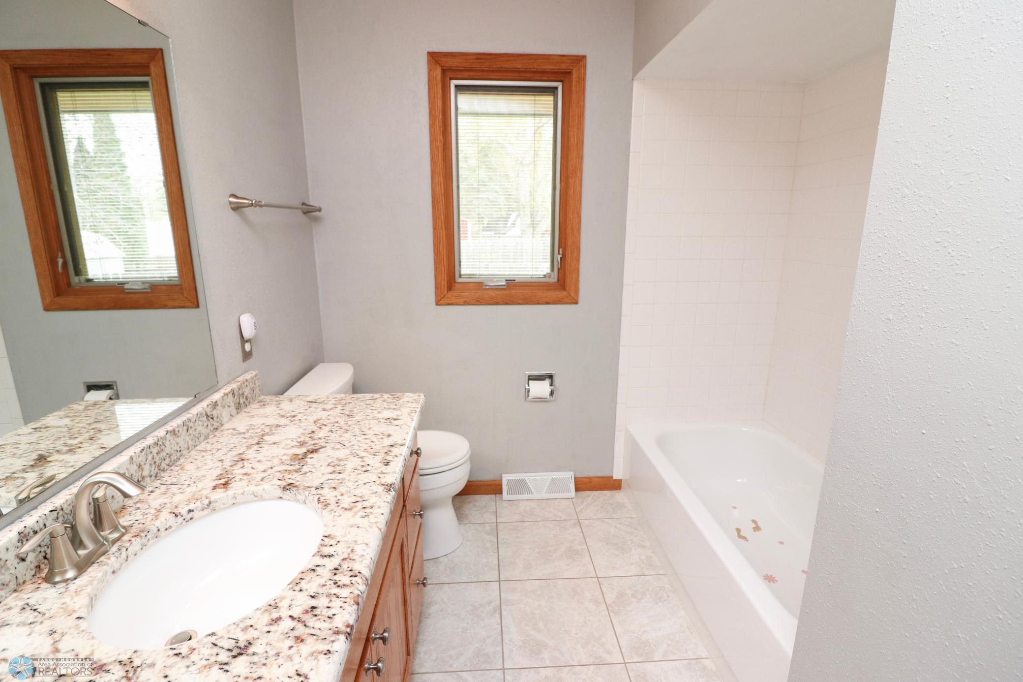 Full main floor bath