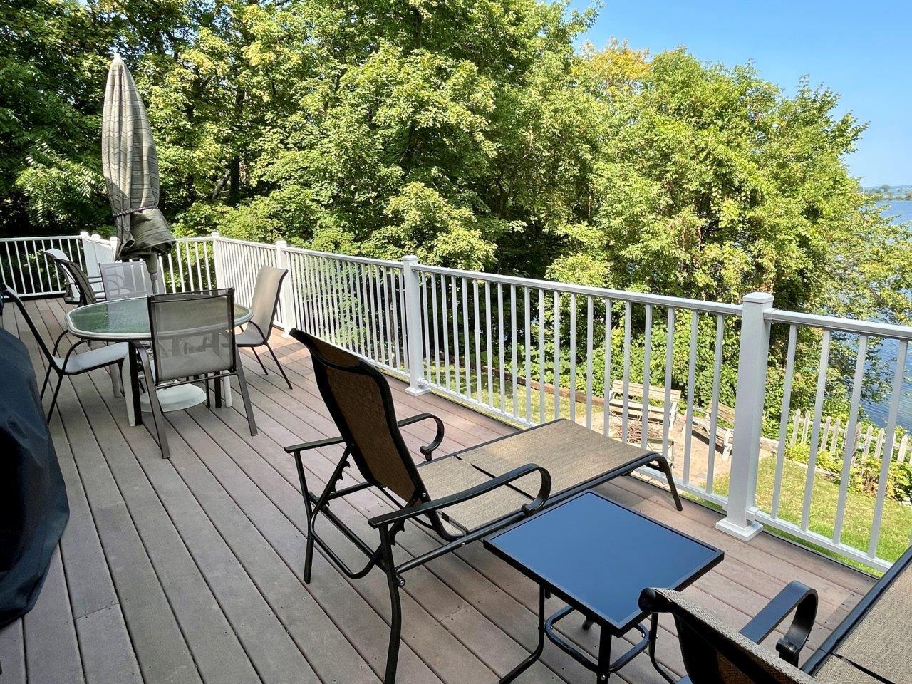 3-Lakeside deck (2).jpg