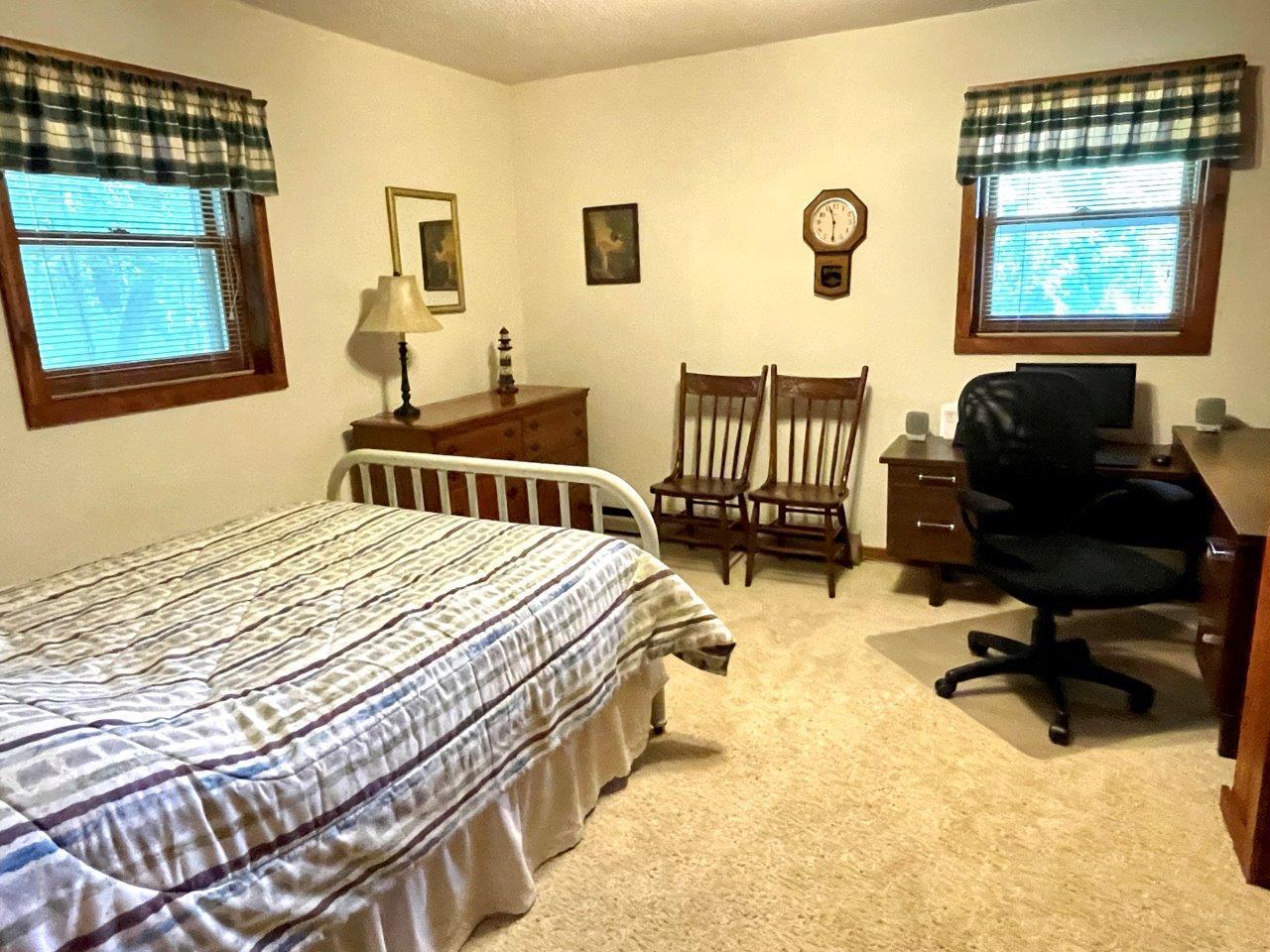 13-Bedroom 3 in lower level.jpg