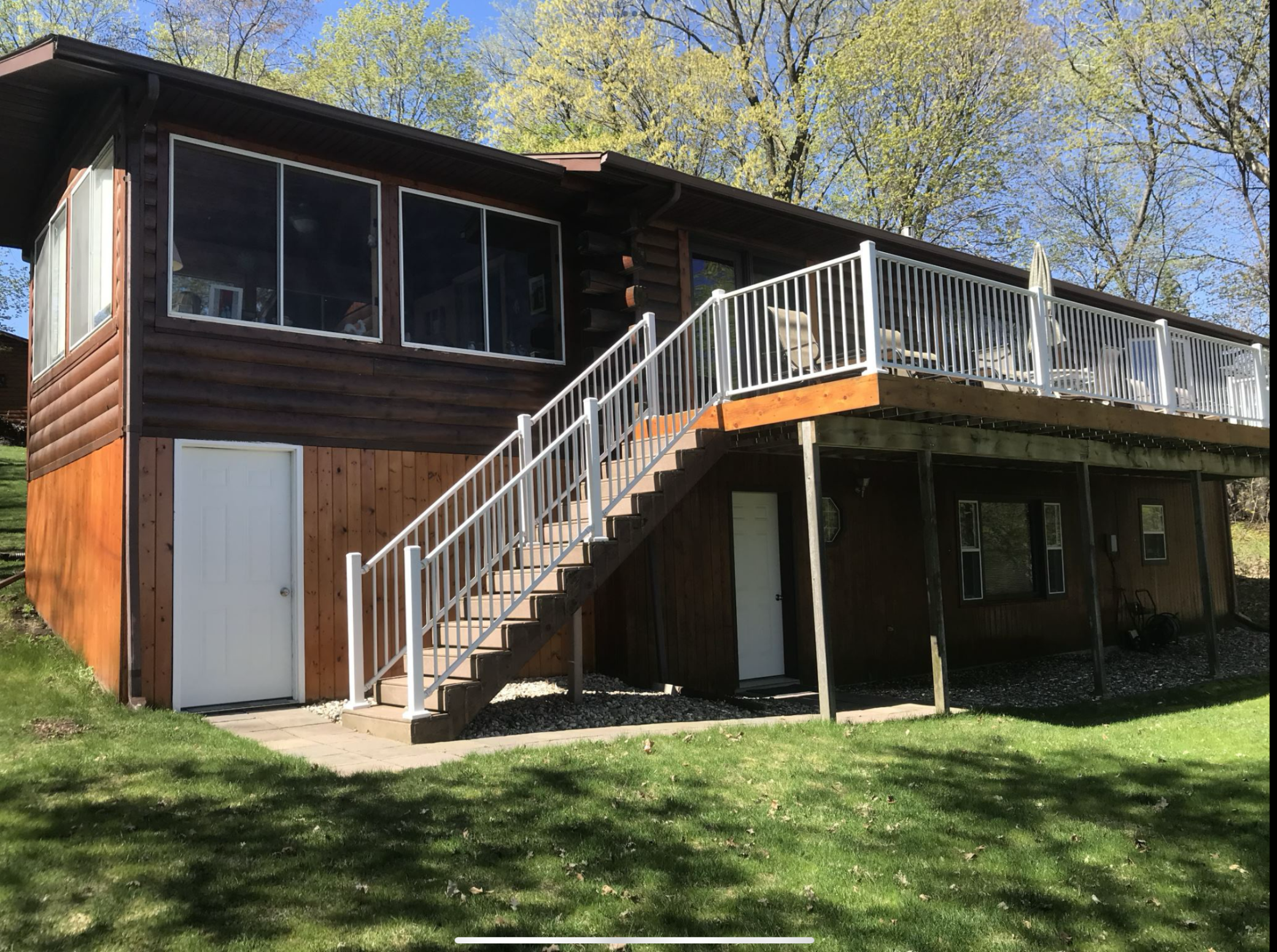 2-Lake side of South Lida log home 1.png