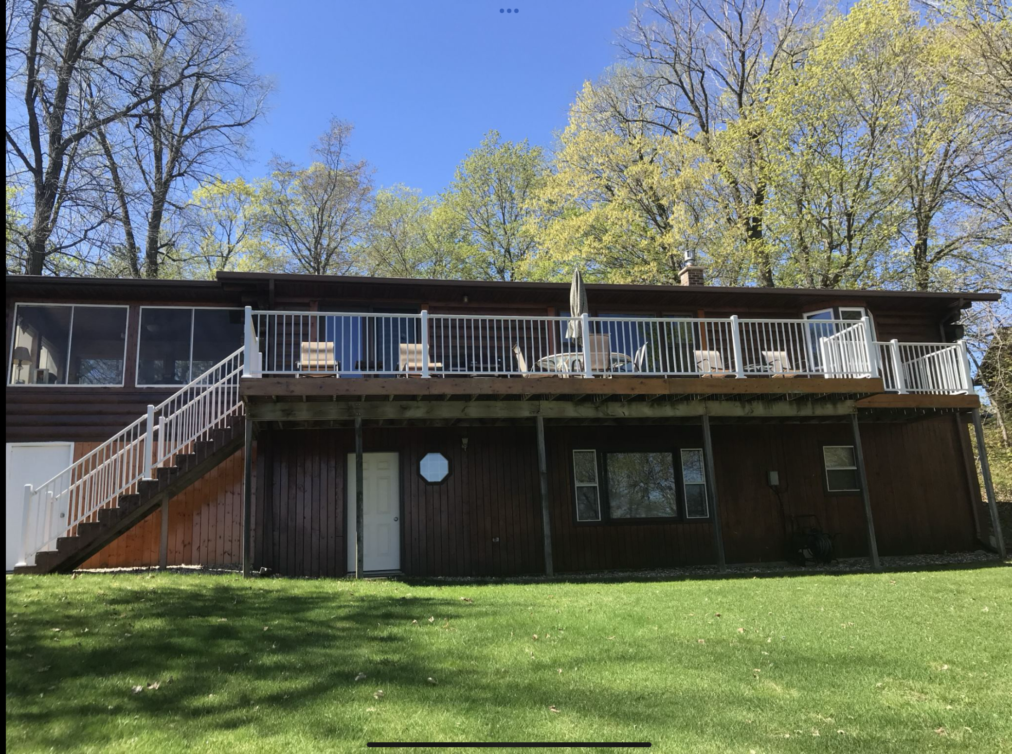 2-Lakeside of South Lida log home 1.png