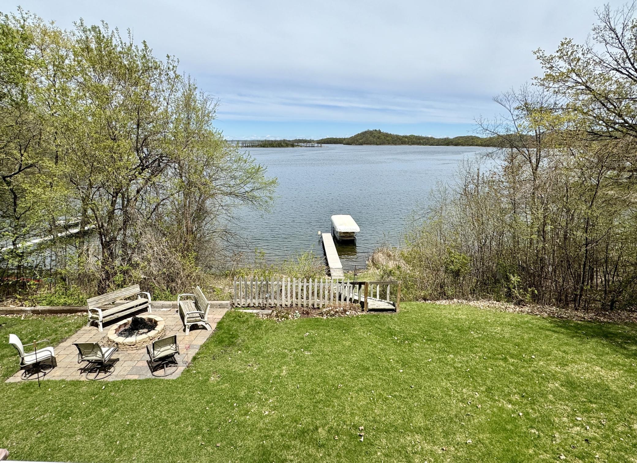 21-Patio with fire pit overlooking South Lida.jpg