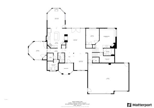 912 County Road I W, Saint Paul, MN 55126