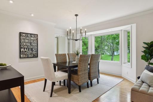 22 Circle W, Minneapolis, MN 55436