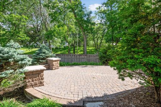 22 Circle W, Minneapolis, MN 55436