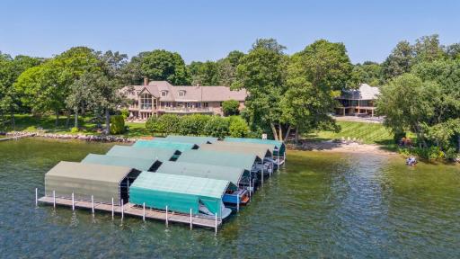 155 Gideons Point Road, Excelsior, MN 55331