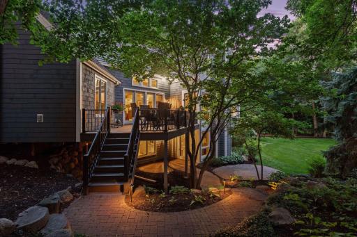 155 Gideons Point Road, Excelsior, MN 55331