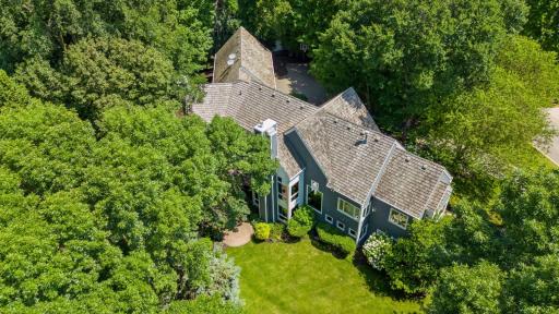155 Gideons Point Road, Excelsior, MN 55331