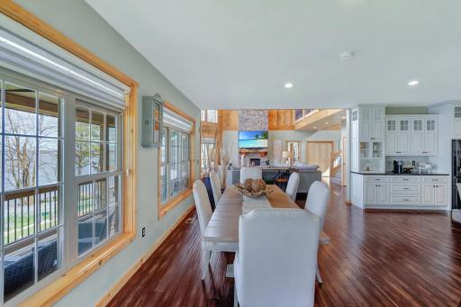 Large dining set perfect for entertaining
