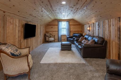 44033 Velvet Road, Isle, MN 56342