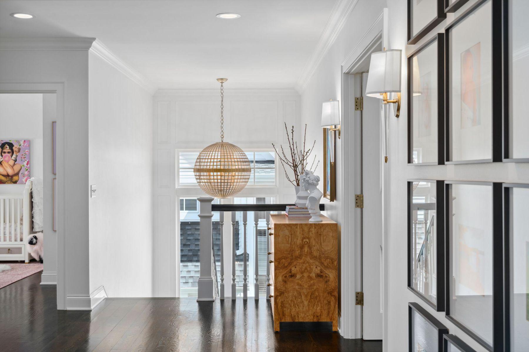 Upper level landing.