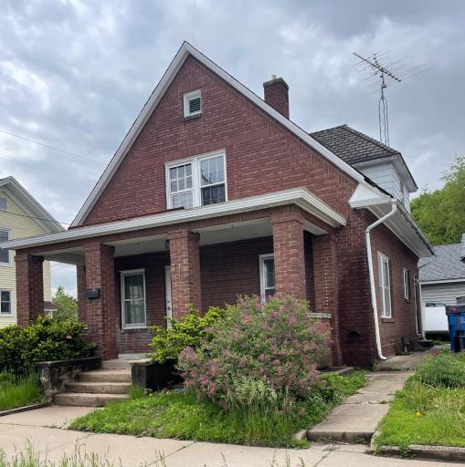 313 Laird Street, Winona, MN 55987