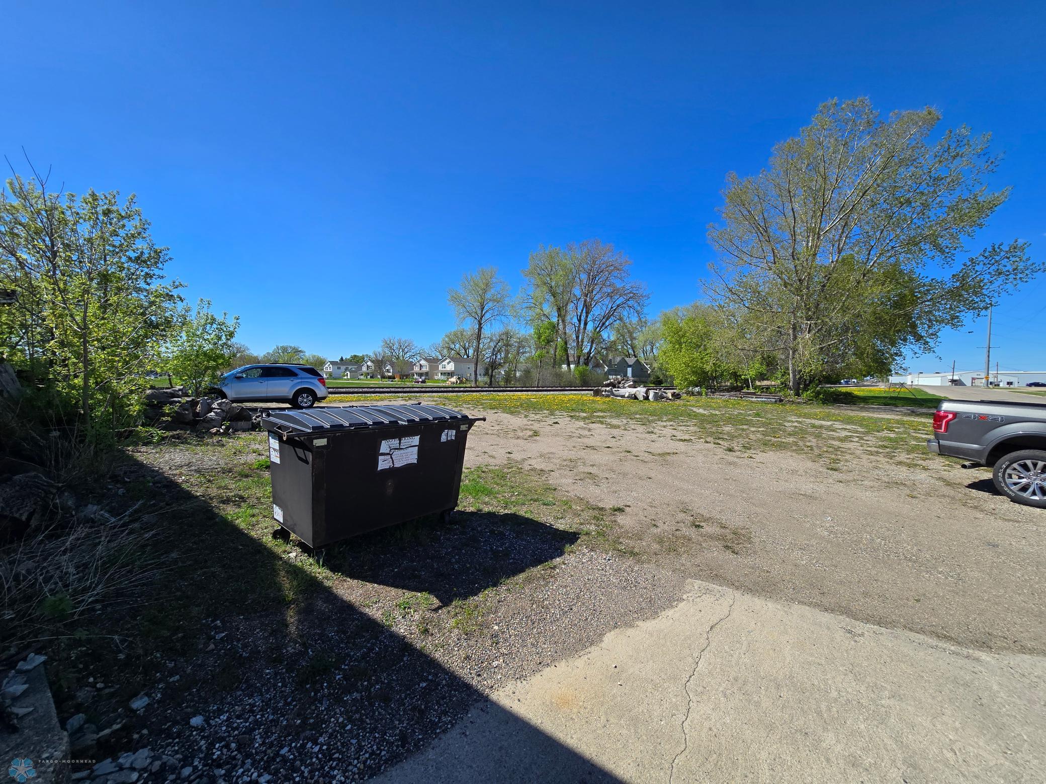 N.Side bldg.lot