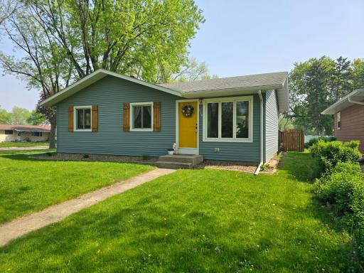 Front exterior-510 N High Street, Marshall, MN 56258