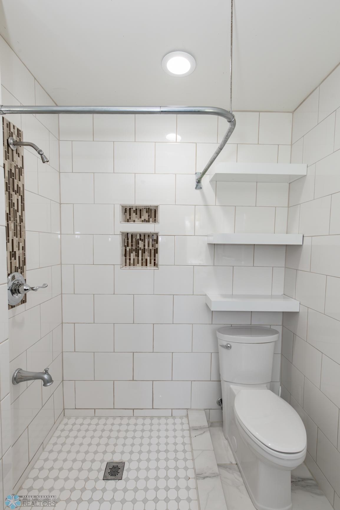 Primary Bathroom - 3/4