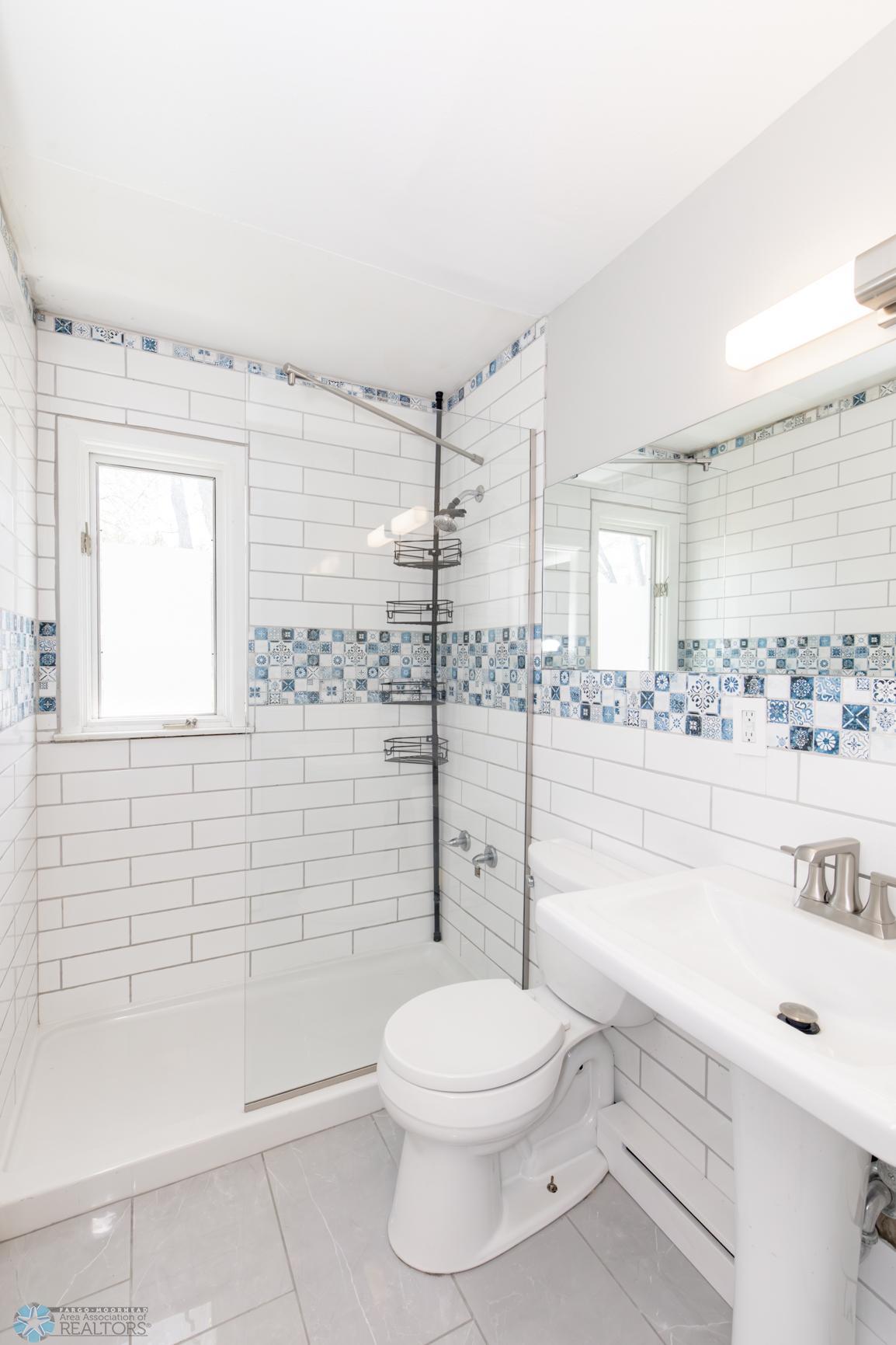 Bathroom 2 - 3/4
