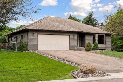 8301 Lawndale Lane N, Maple Grove, MN 55311