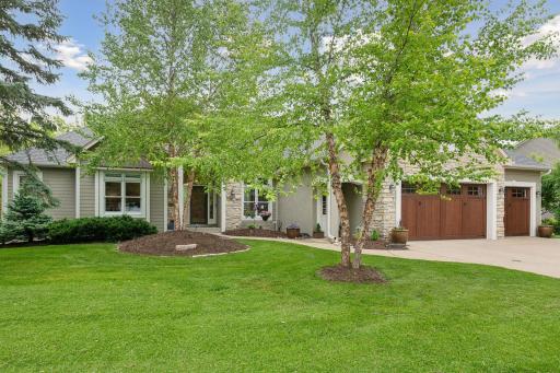 6629 Pointe Lake Lucy, Chanhassen, MN 55317