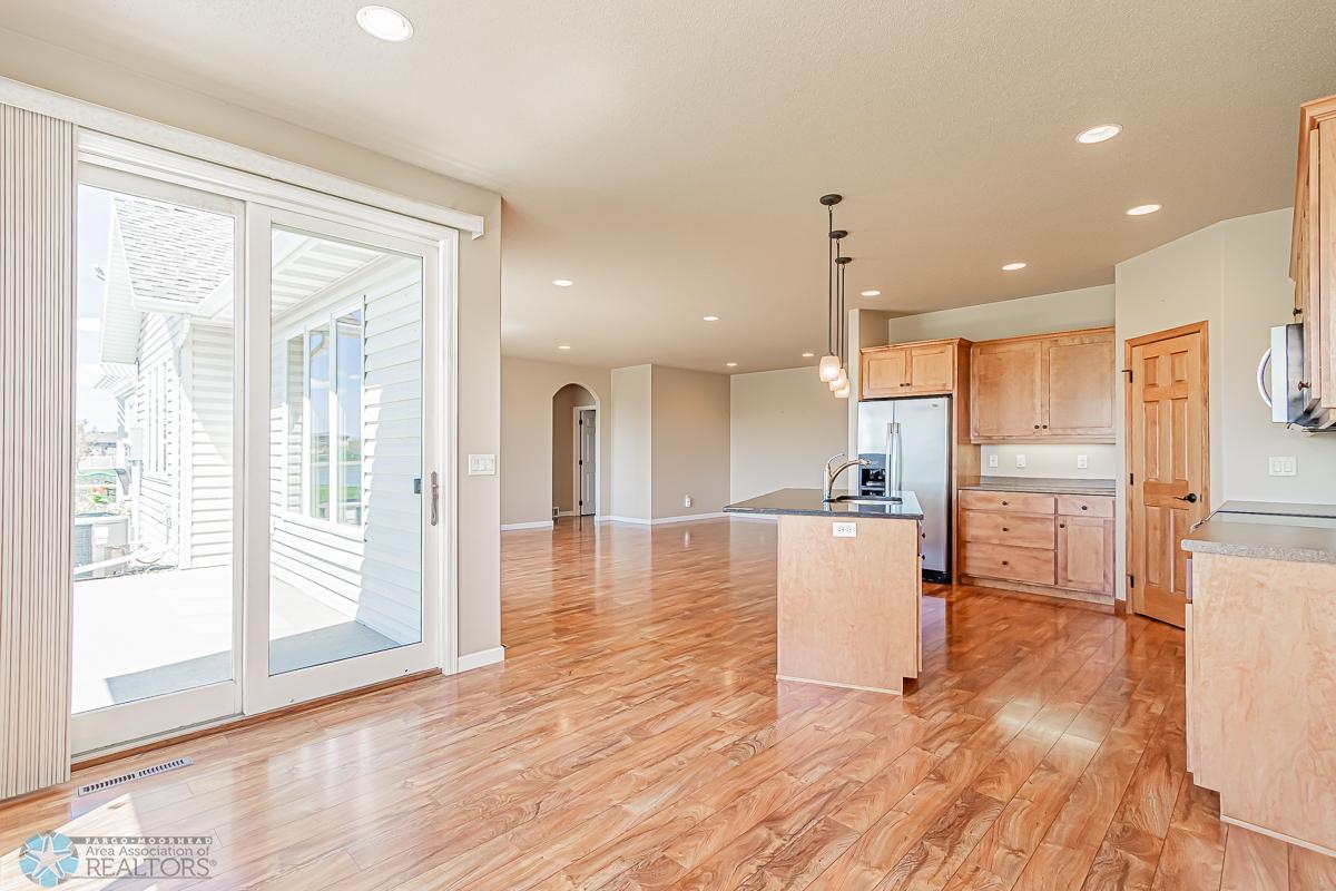 Dining_Room_2.jpg