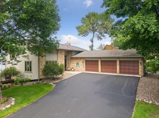 3460 Lythrum Way, Mound, MN 55364