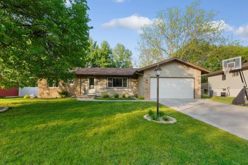 16468 Gannon Avenue W, Rosemount, MN 55068