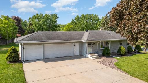 4640 Bacon Court, Inver Grove Heights, MN 55077