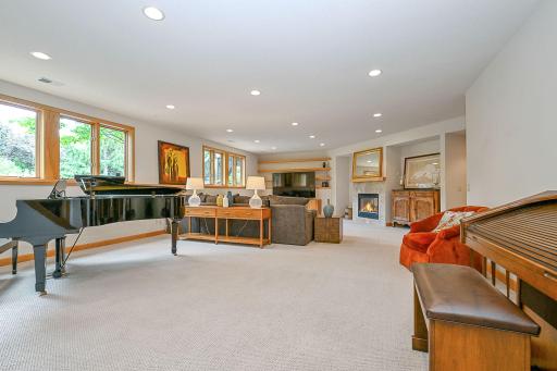 1 Windy Hill Court, Sunfish Lake, MN 55077
