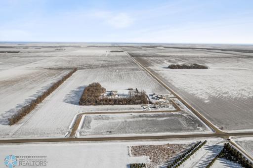 614 Norman Drive, Kindred, ND 58051