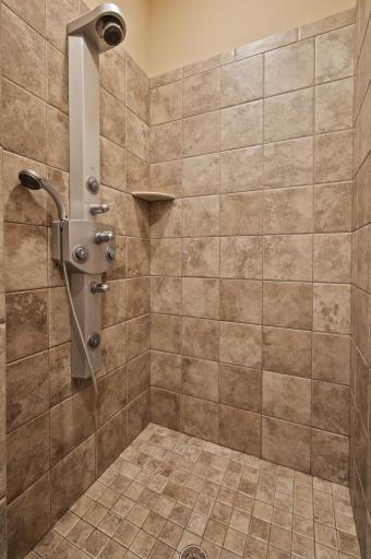 36002 Oasis Road, Lindstrom, MN 55045