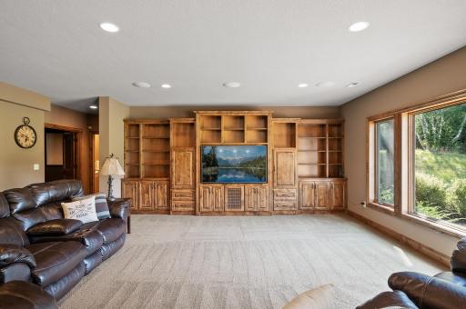 36002 Oasis Road, Lindstrom, MN 55045