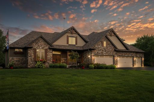 36002 Oasis Road, Lindstrom, MN 55045