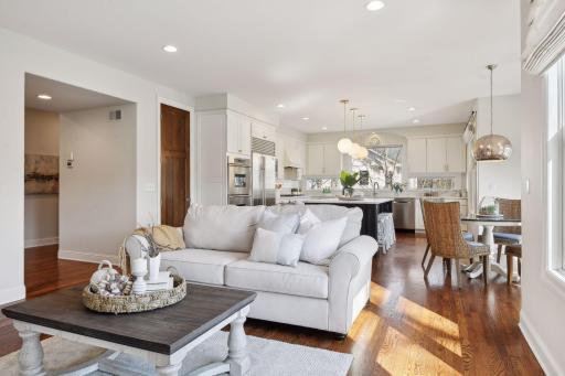 13940 Emerald Ridge, Minnetonka, MN 55305