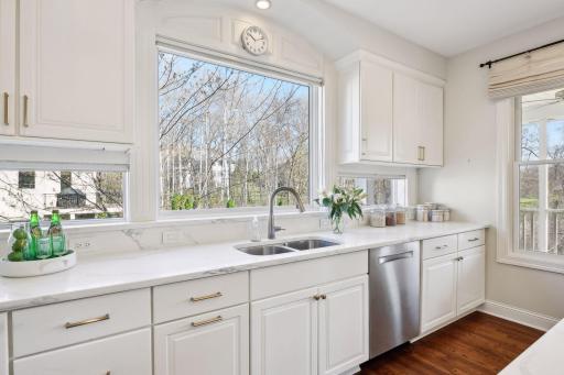 13940 Emerald Ridge, Minnetonka, MN 55305