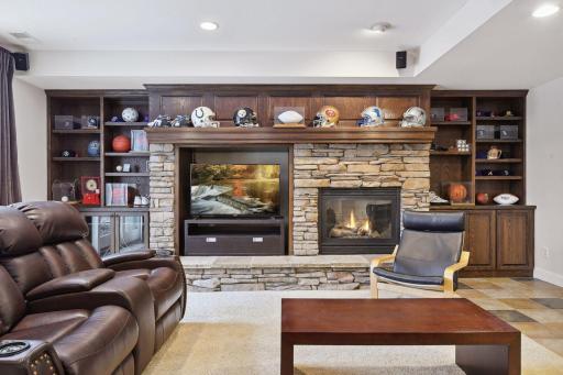 13940 Emerald Ridge, Minnetonka, MN 55305