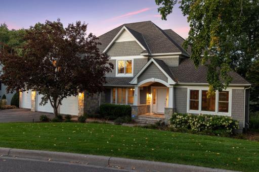 13940 Emerald Ridge, Minnetonka, MN 55305