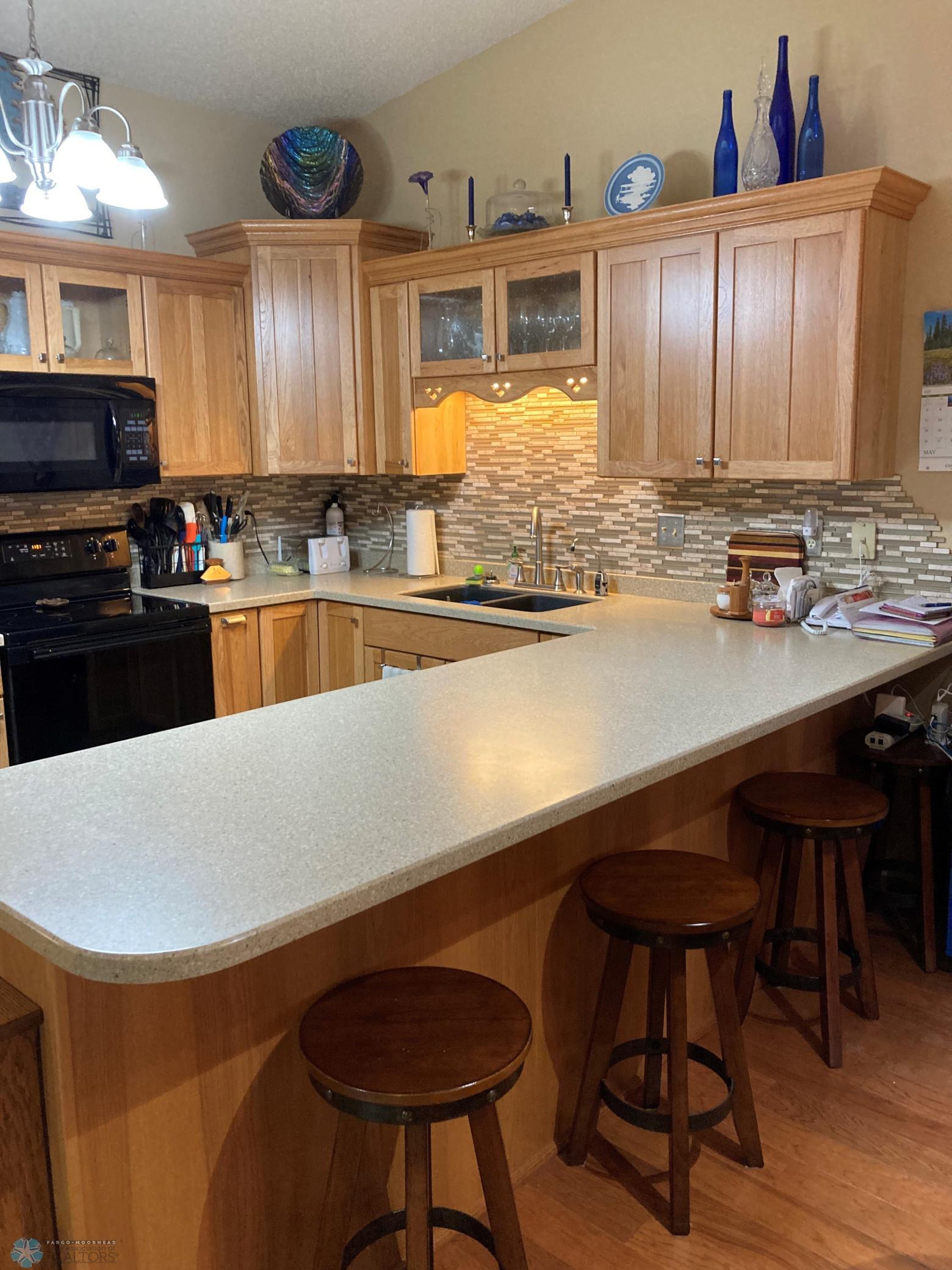 Kitchen With Bar.jpg